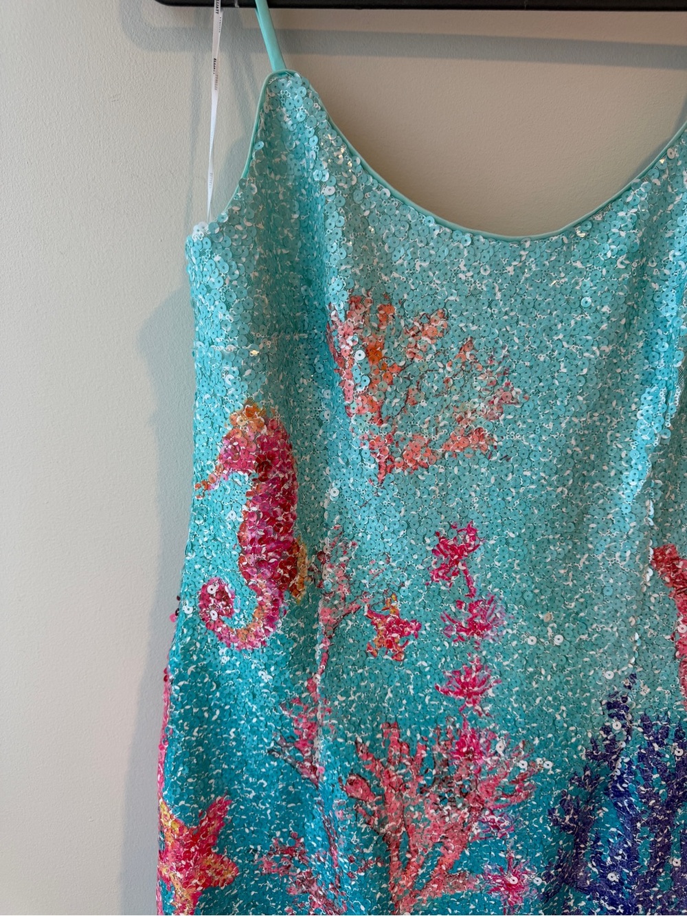 Elliatt Coral Sequin Mini Dress NWT - Picture 5 of 7